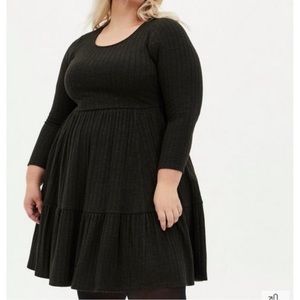 Gorgeous Stretchy Torrid Tiered Dress